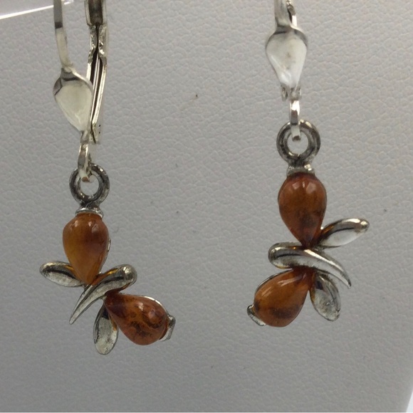 Genuine Baltic Amber Butterfly Earrings NWOT - Picture 1 of 2